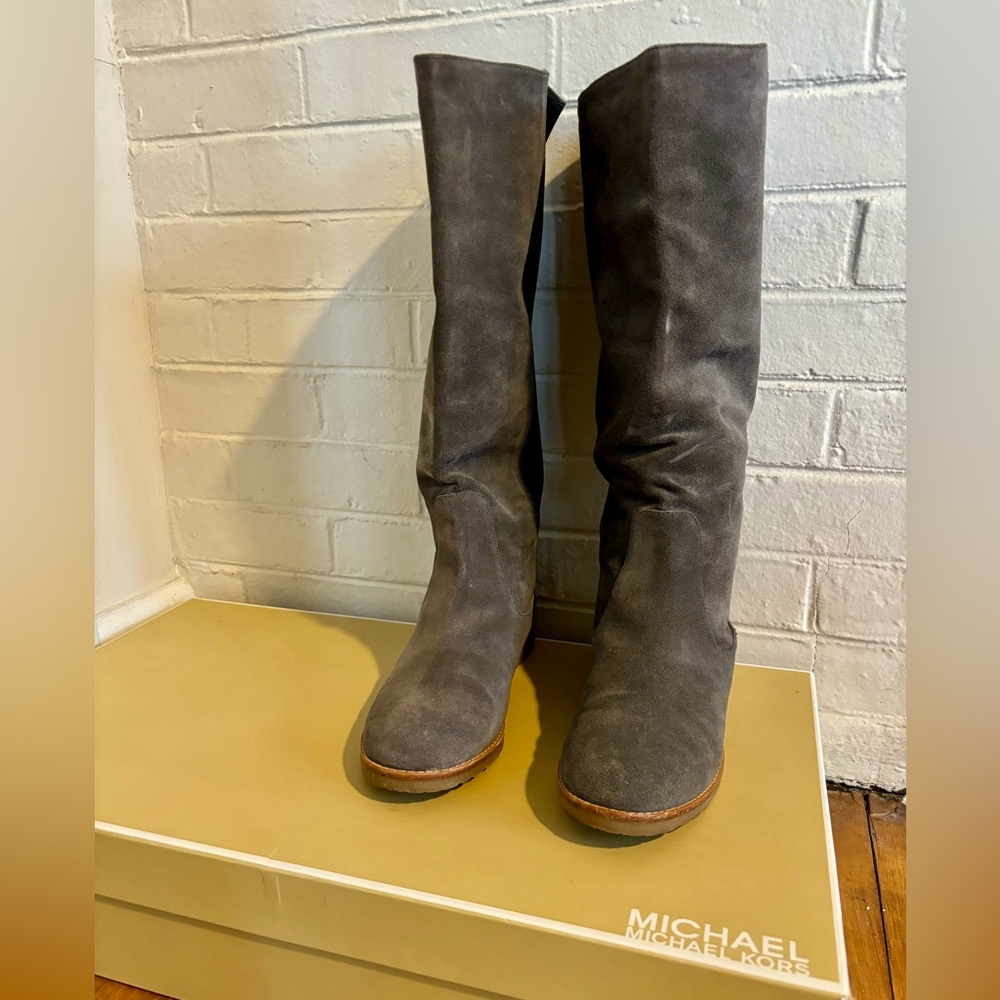 Michael Kors Kenton Boot Size 8.5